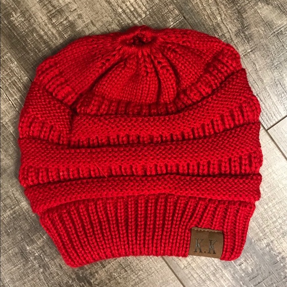 KK Ponytail Beanie-RED - Picture 1 of 2